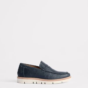Ridgeline Exotic Penny Loafer :: Navy