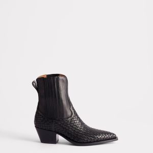 Vivienne :: Black