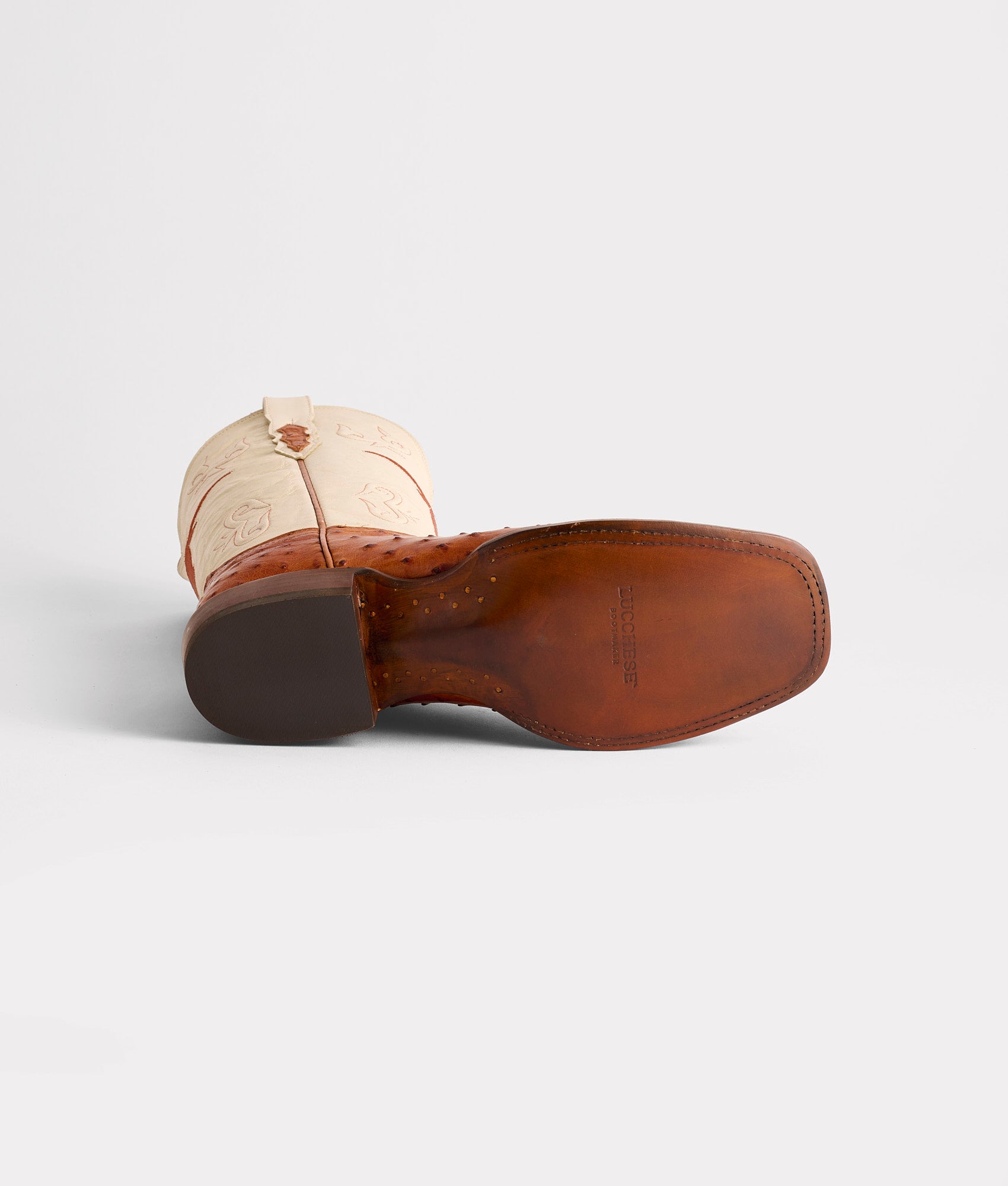 The Bevo :: Barnwood - Image 7