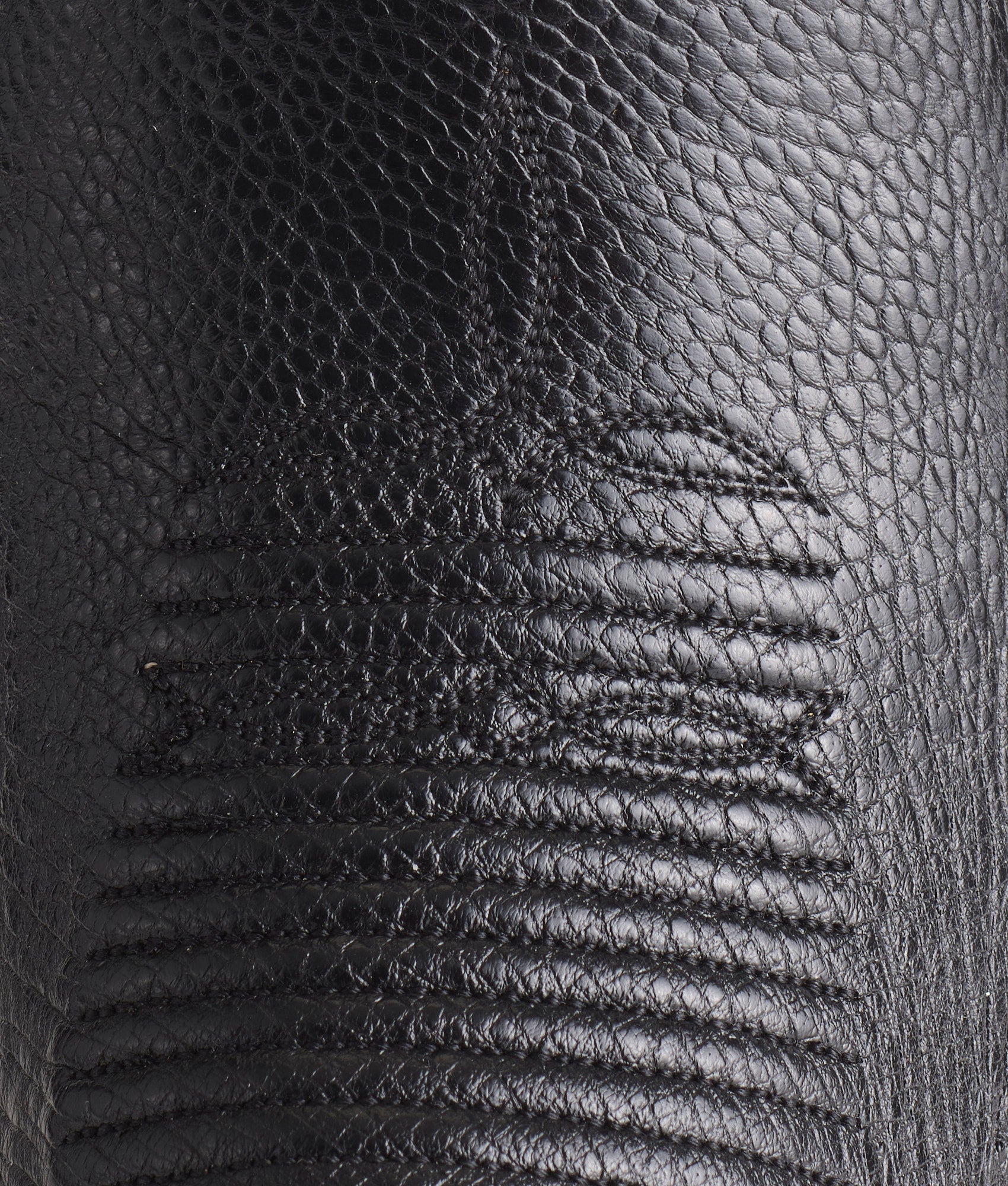 Lance :: Black + Black Cherry - Image 8