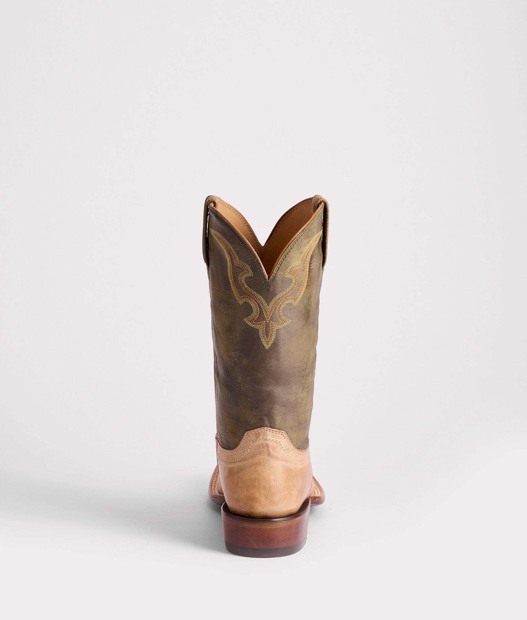 Martin :: Pearl Bone - Image 4