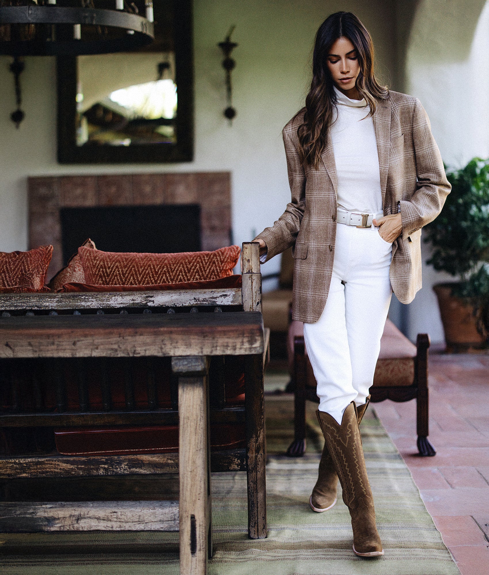 Priscilla Suede :: Espresso - Image 11
