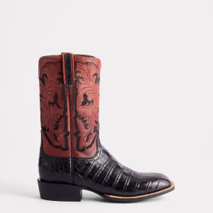 Nobleman :: Black