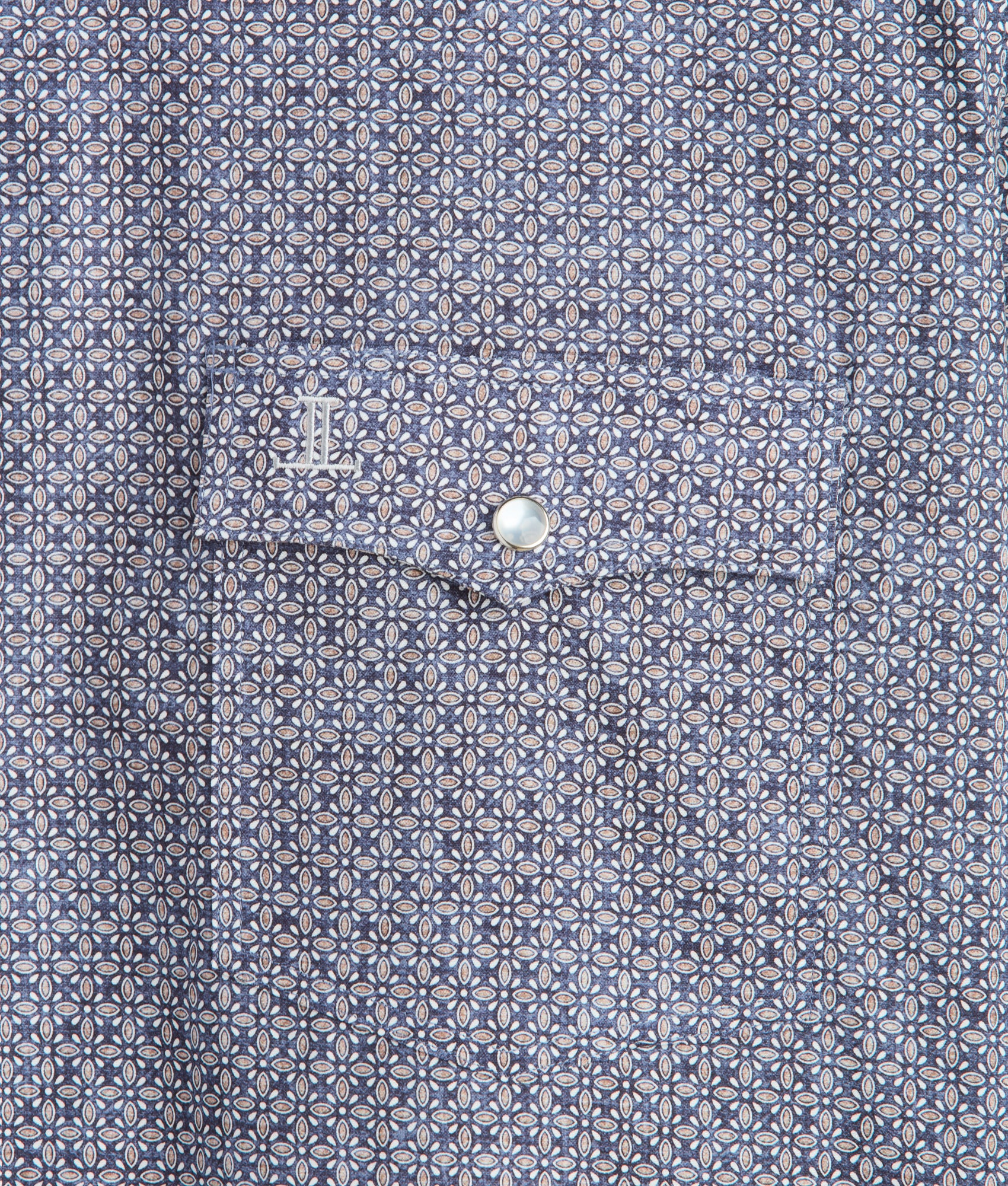 El Paso Cowboy Fit :: Geometric Medallion - Image 5