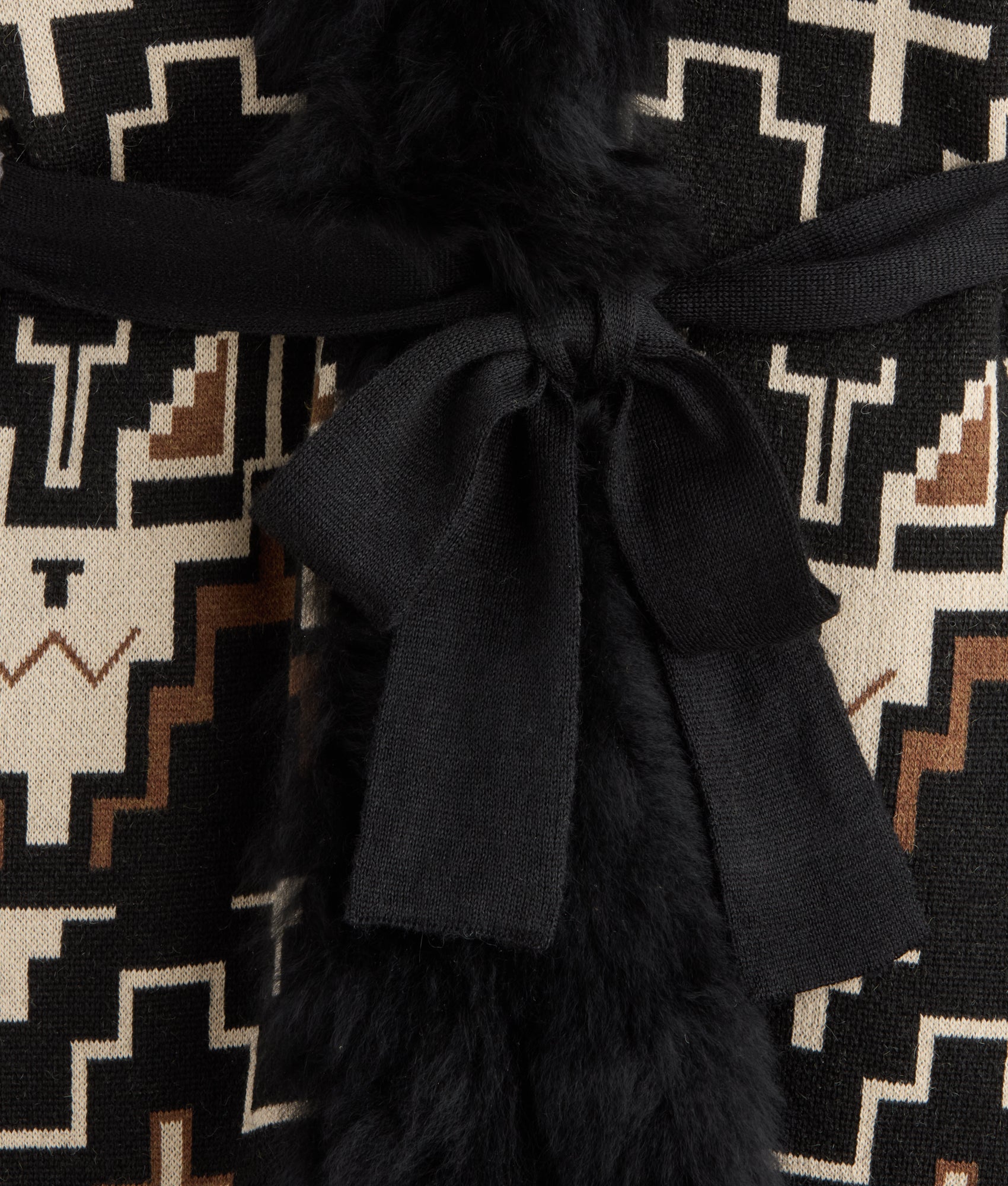 Sweater 3/4 With Fur :: Black/White - Image 8