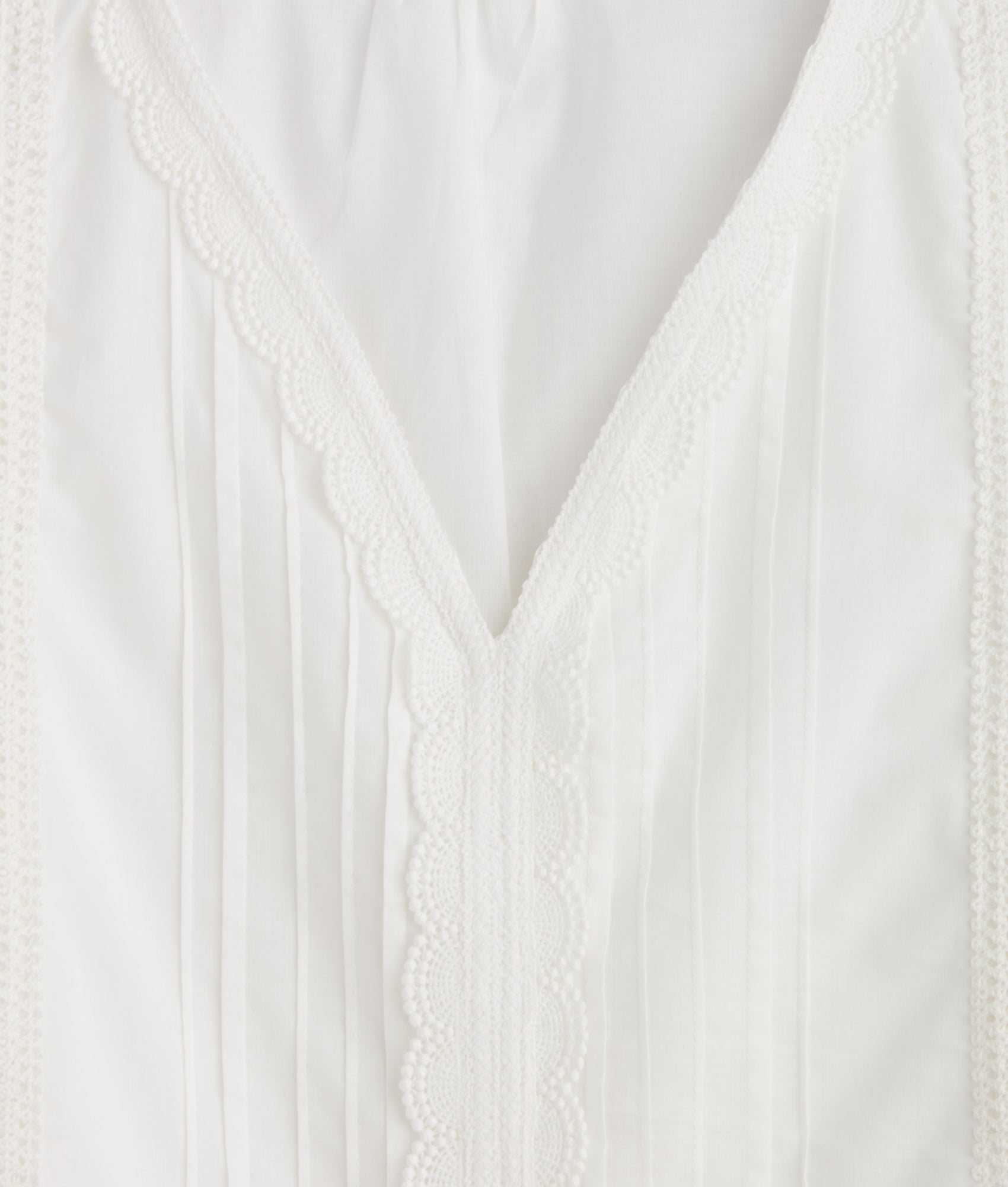 Sutton Pintuck Blouse :: White - Image 8