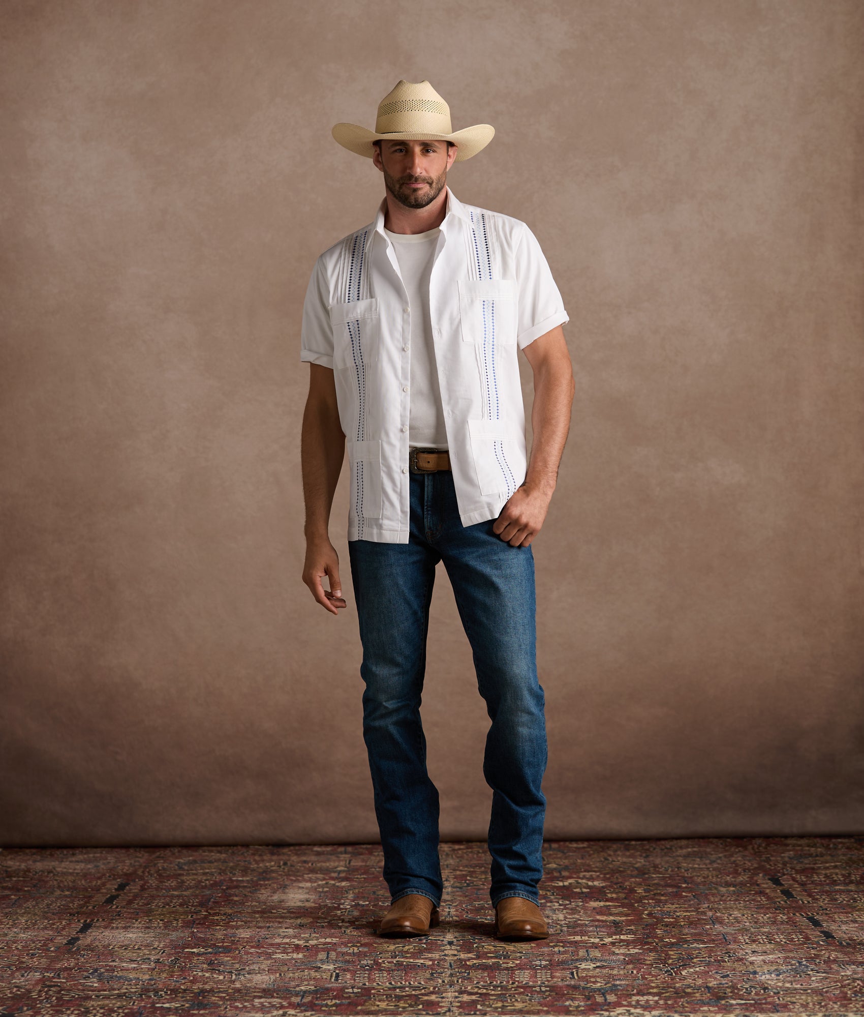 Guayabera Shirt :: White - Image 7
