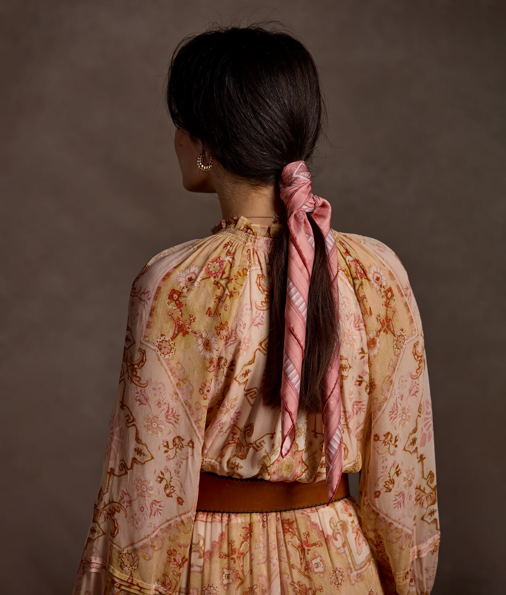 Mesa Grid Silk Scarf :: Coral - Image 6