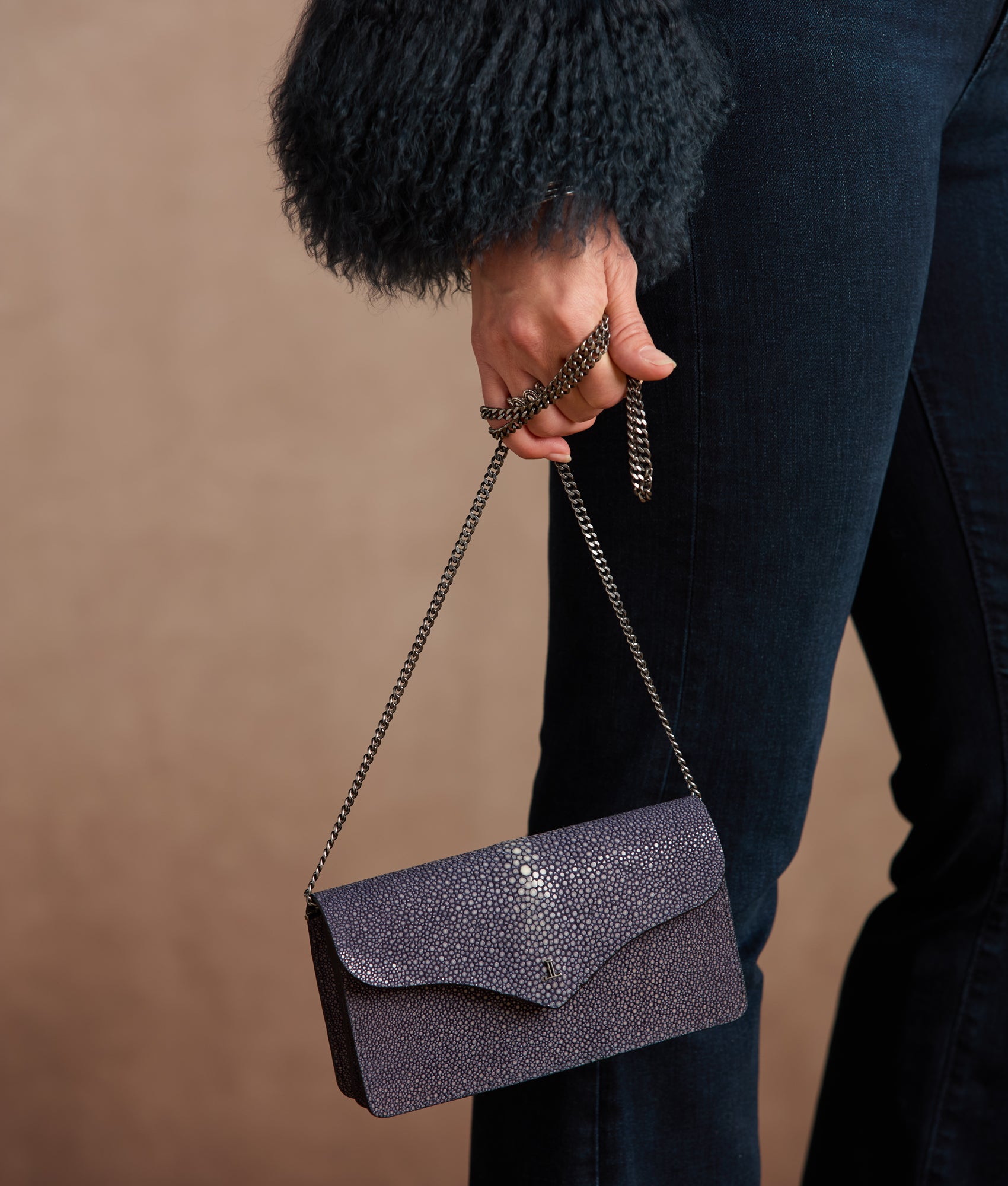 Donna Exotic Long Wallet On A Chain :: Navy - Image 2