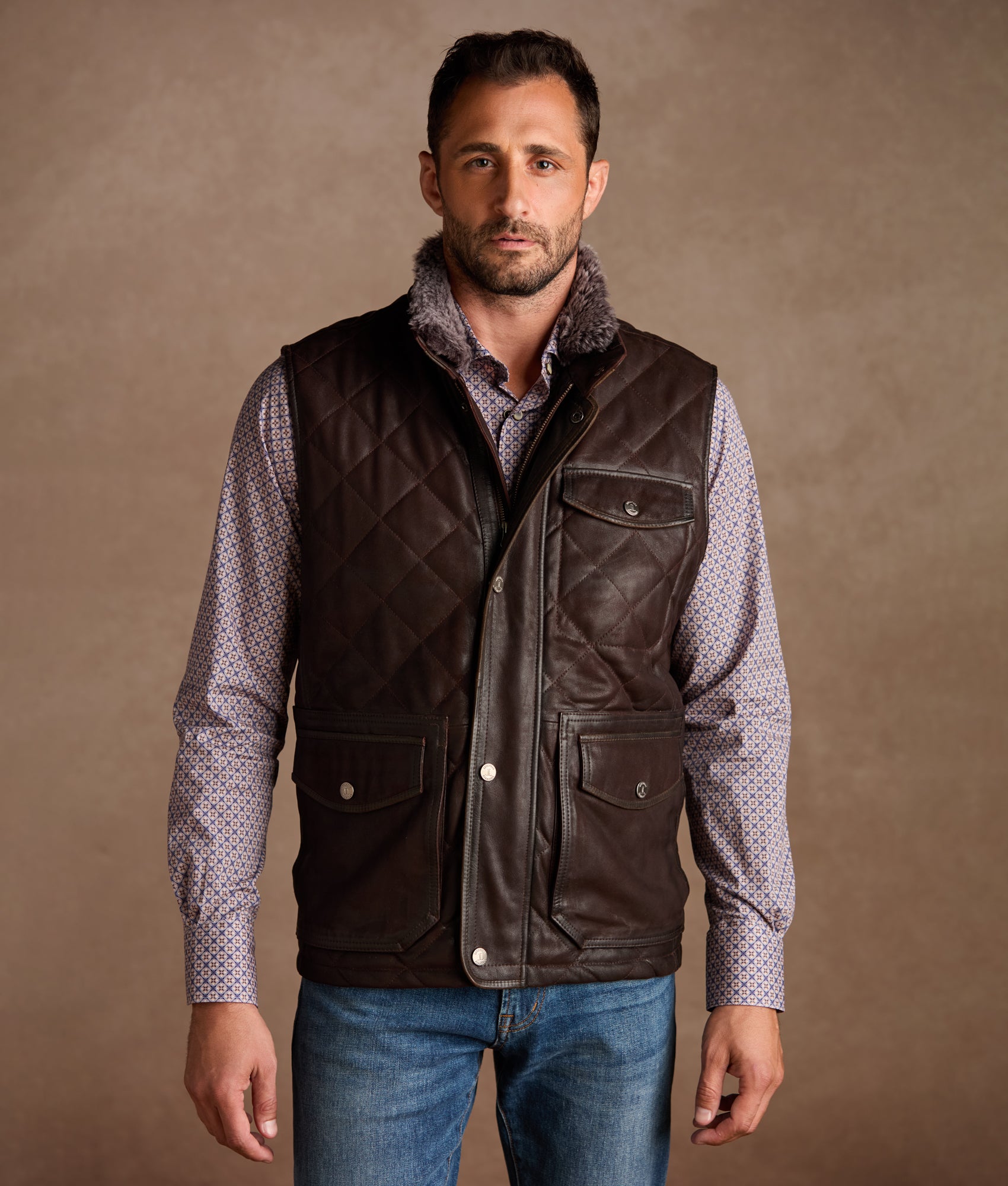 Vail Quilted Leather Vest :: Espresso - Image 11