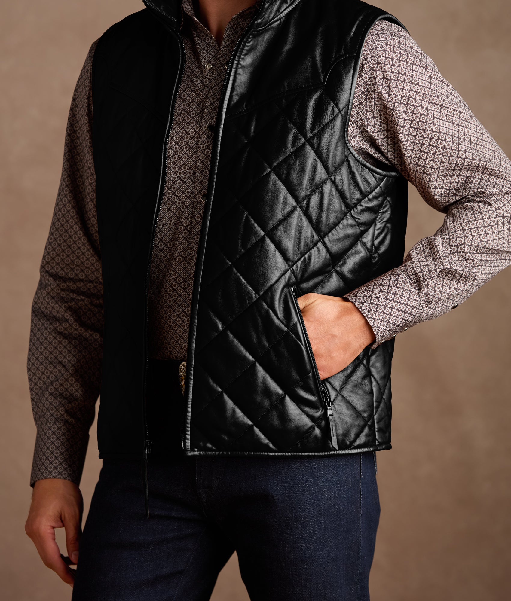 Mccoy Lamb Leather Puff Vest :: Black - Image 12