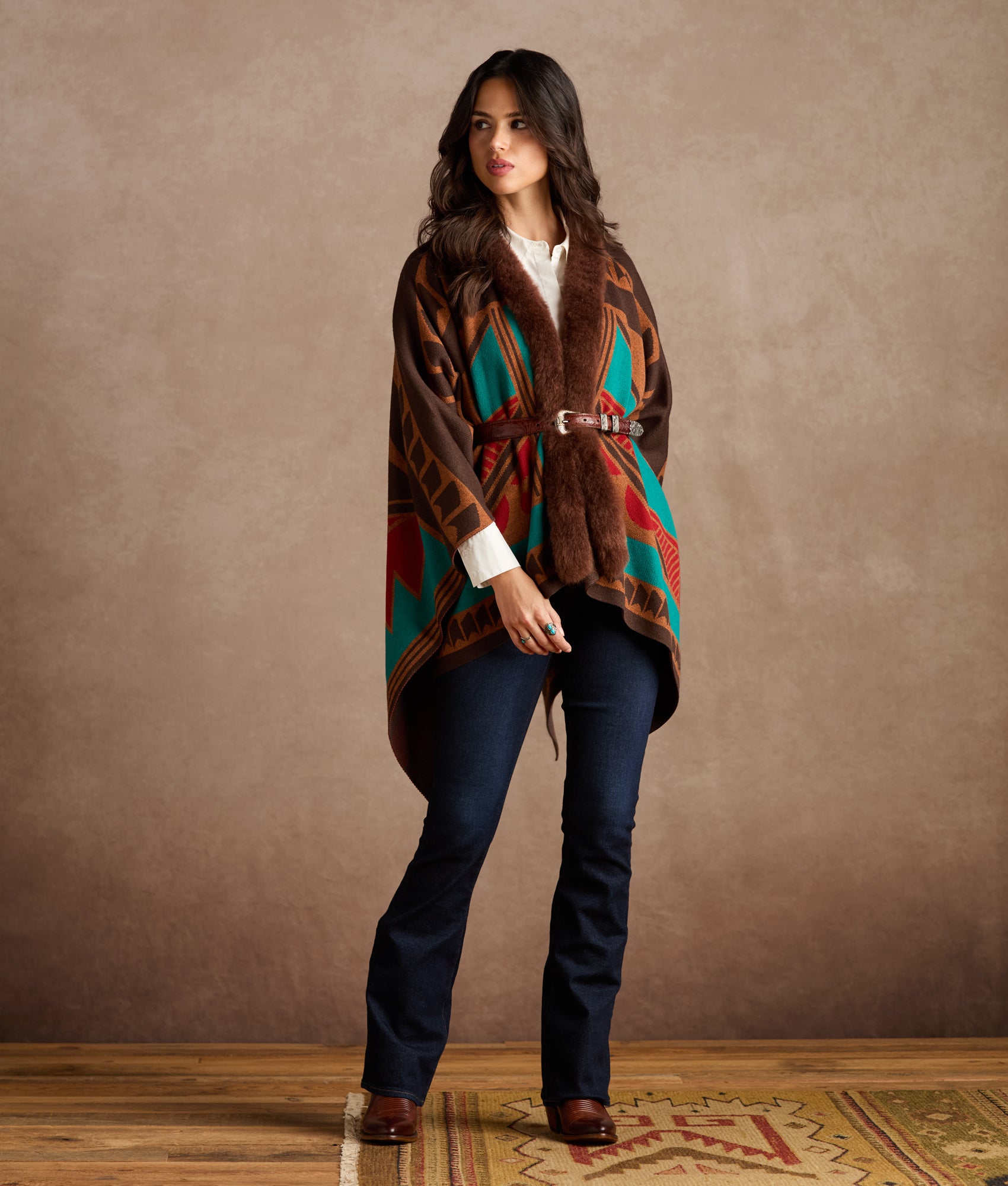 Alpaca Cape With Fur :: Multi - Image 9