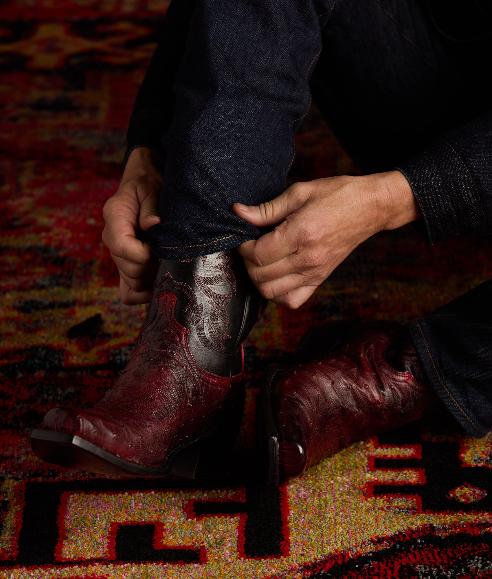 Elgin :: Black Cherry + Black - Image 3