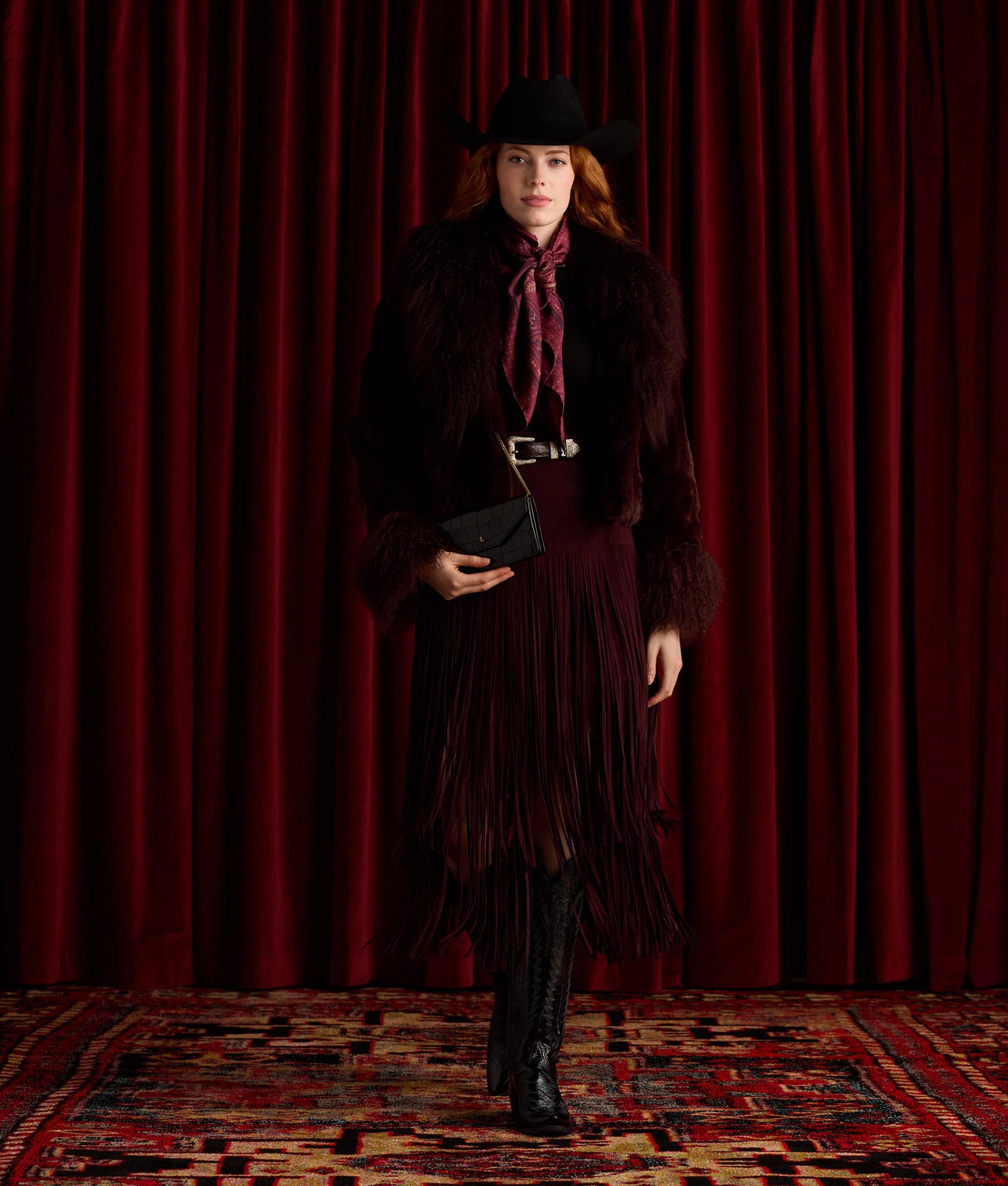 Priscilla :: Crinkle Patent Black - Image 18