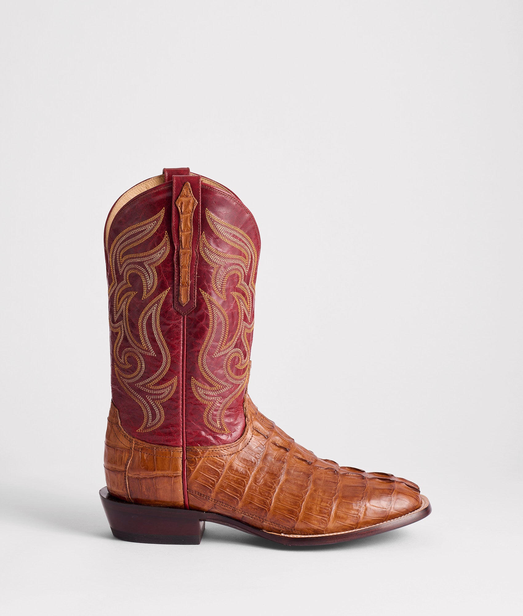 Hendrik :: Tan Burnished + Red