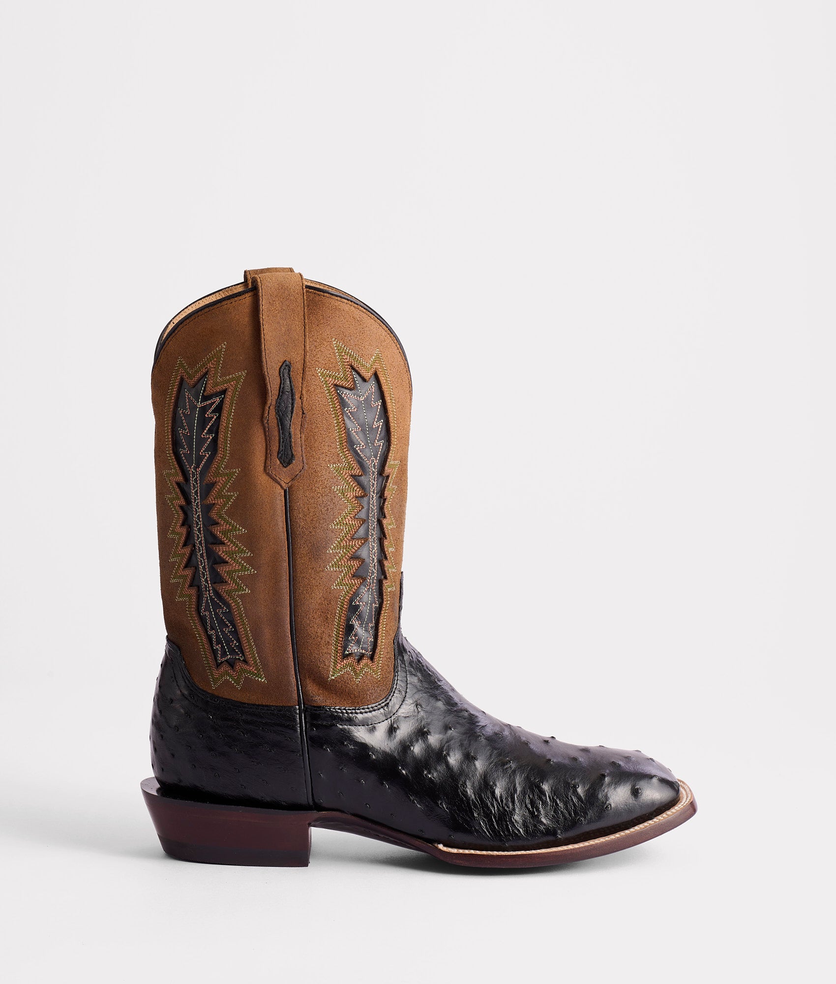 Roscoe :: Black