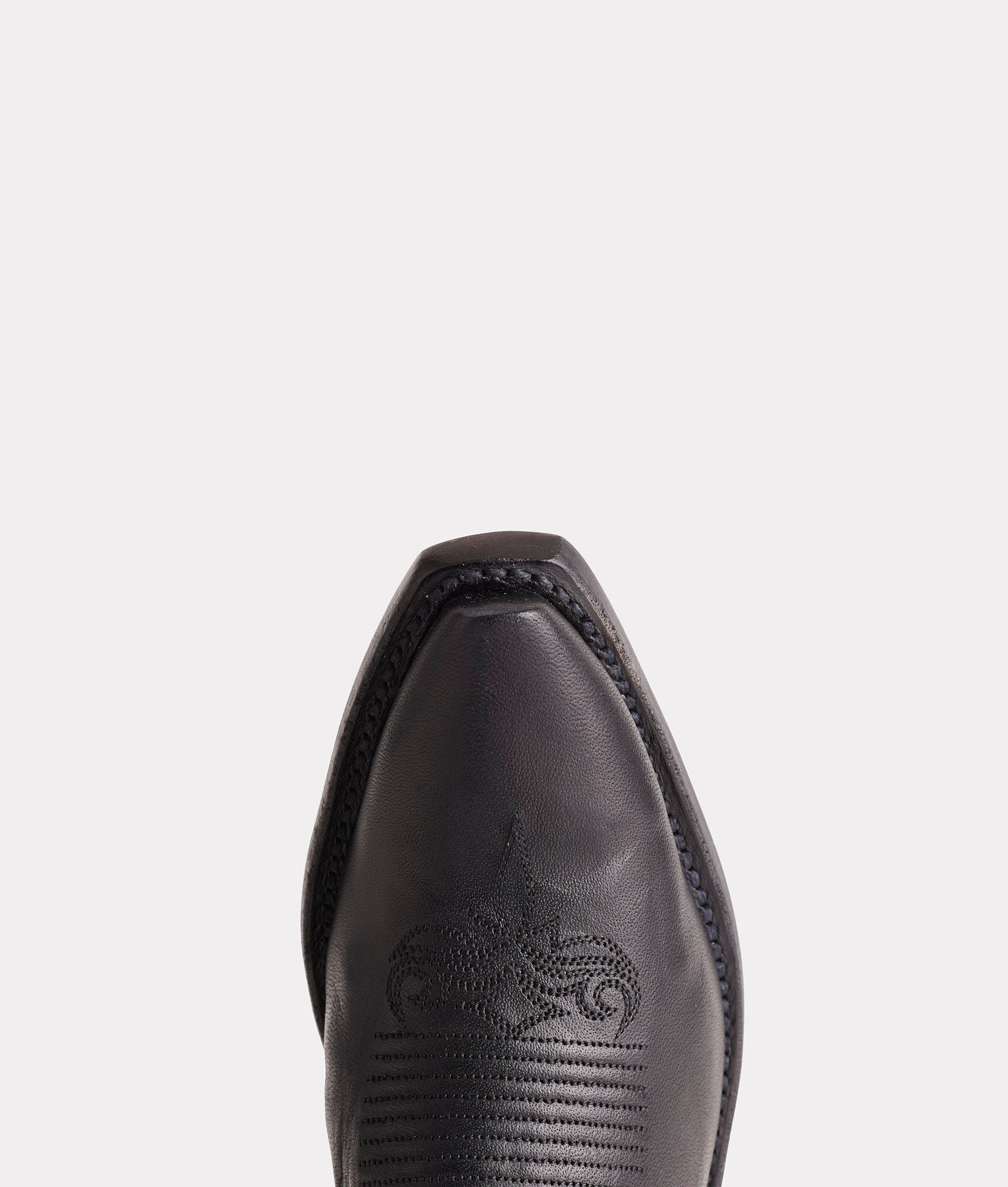 Grace :: Black - Image 6