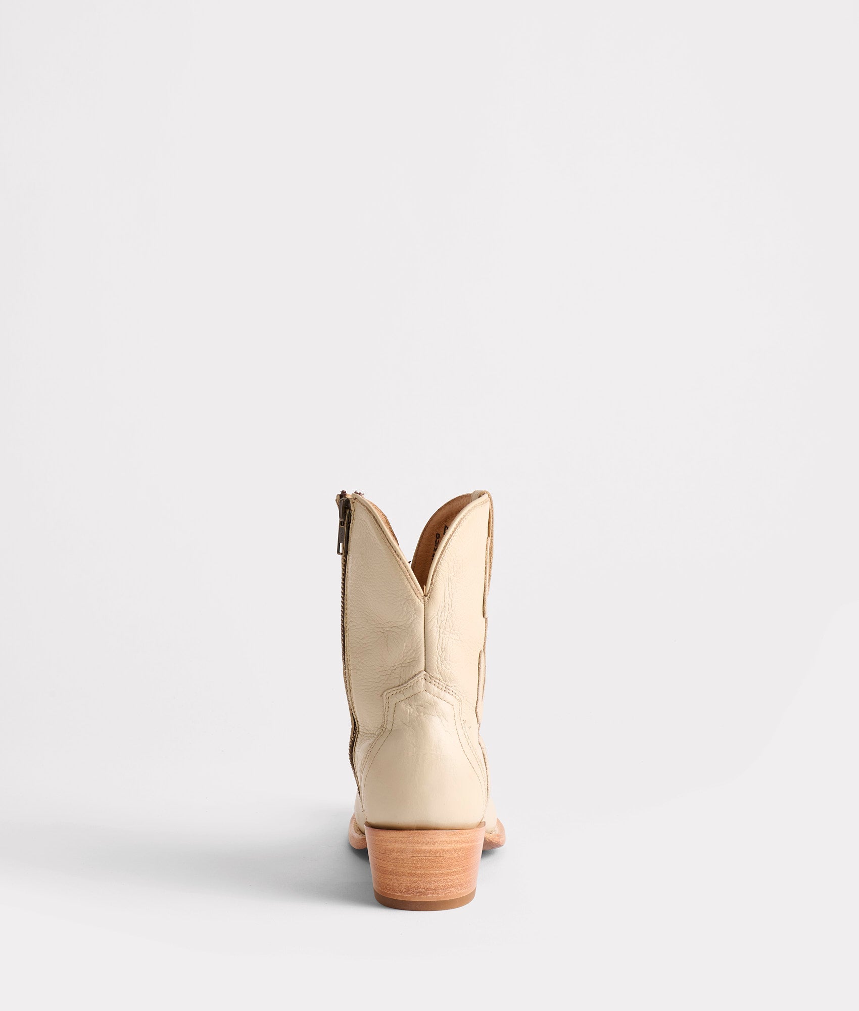 April :: Cream - Image 5