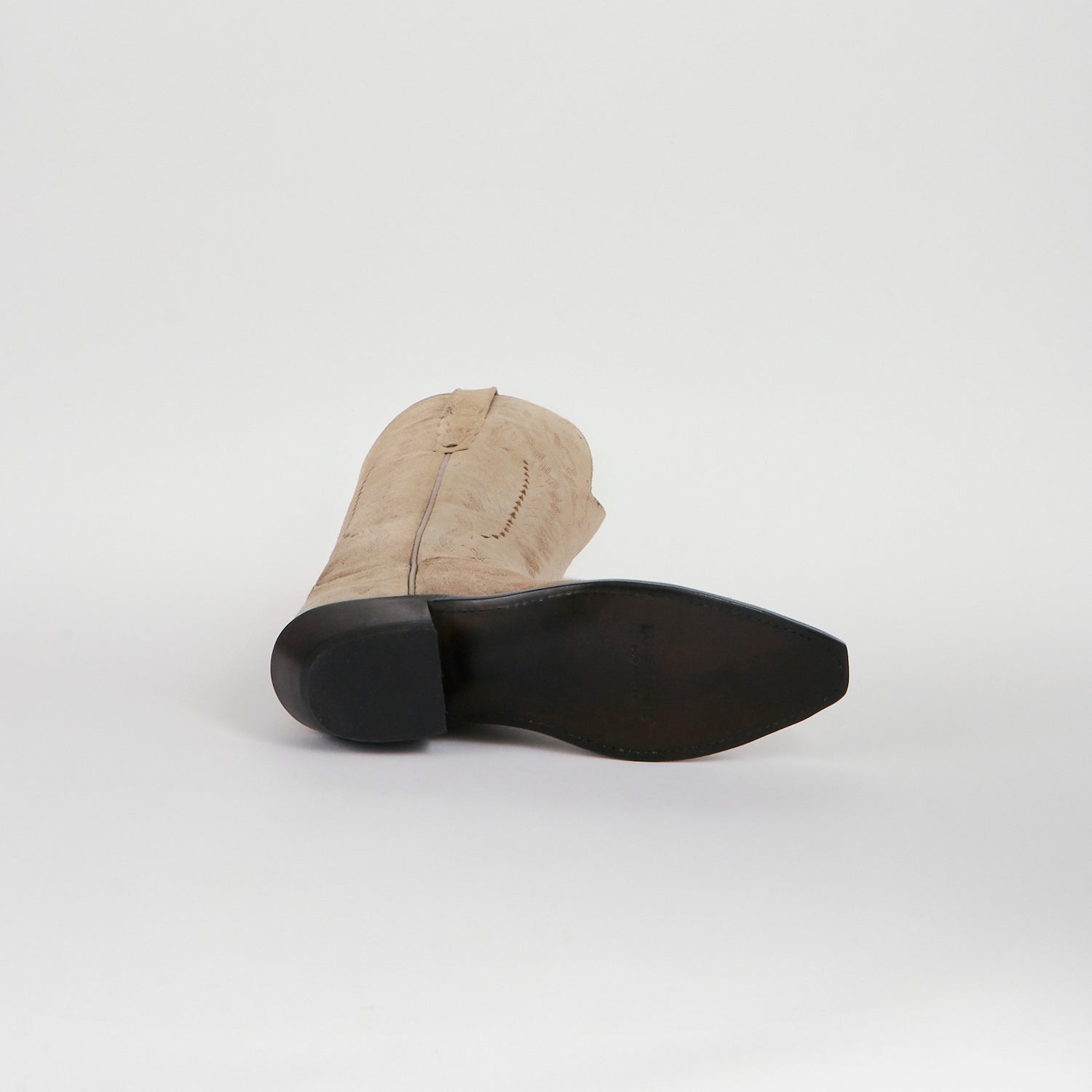 Priscilla Suede :: Smoke Grey - Image 6