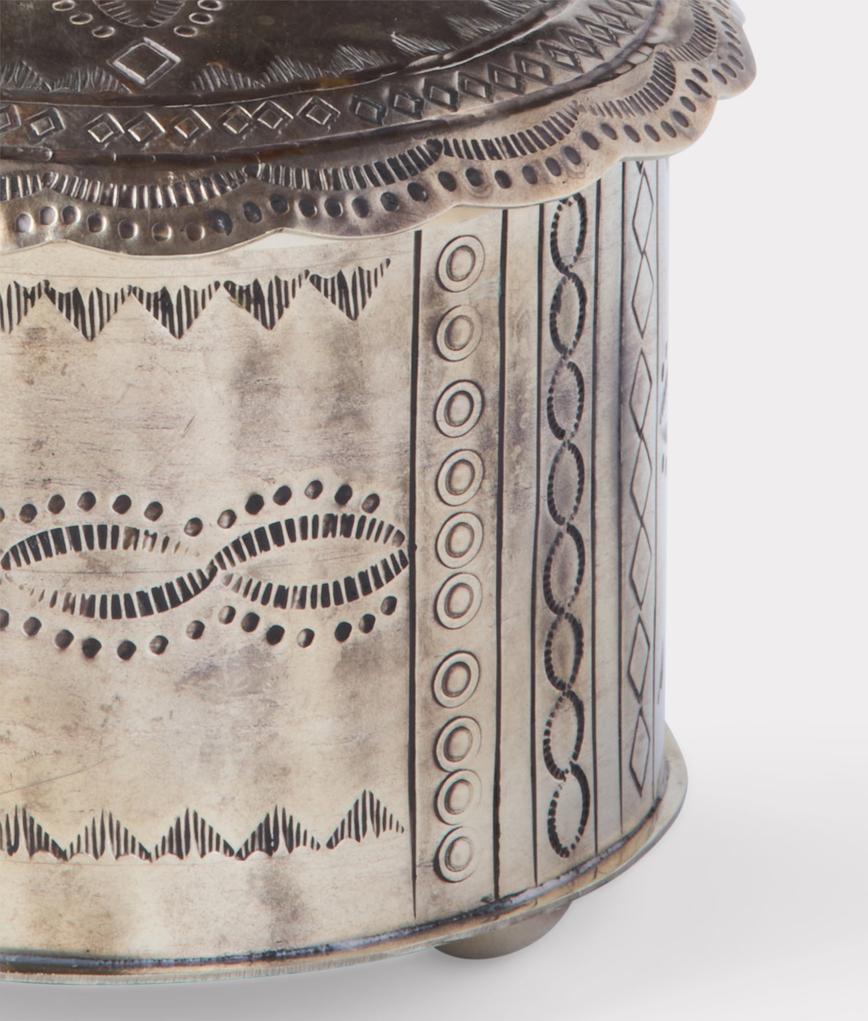Southwestern Round Box :: Silver - Image 6